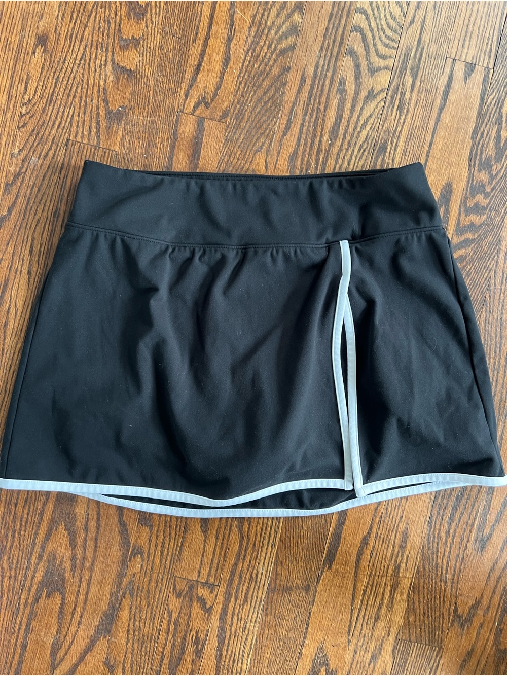 B&W Wild Fable Butter Bliss tennis skort